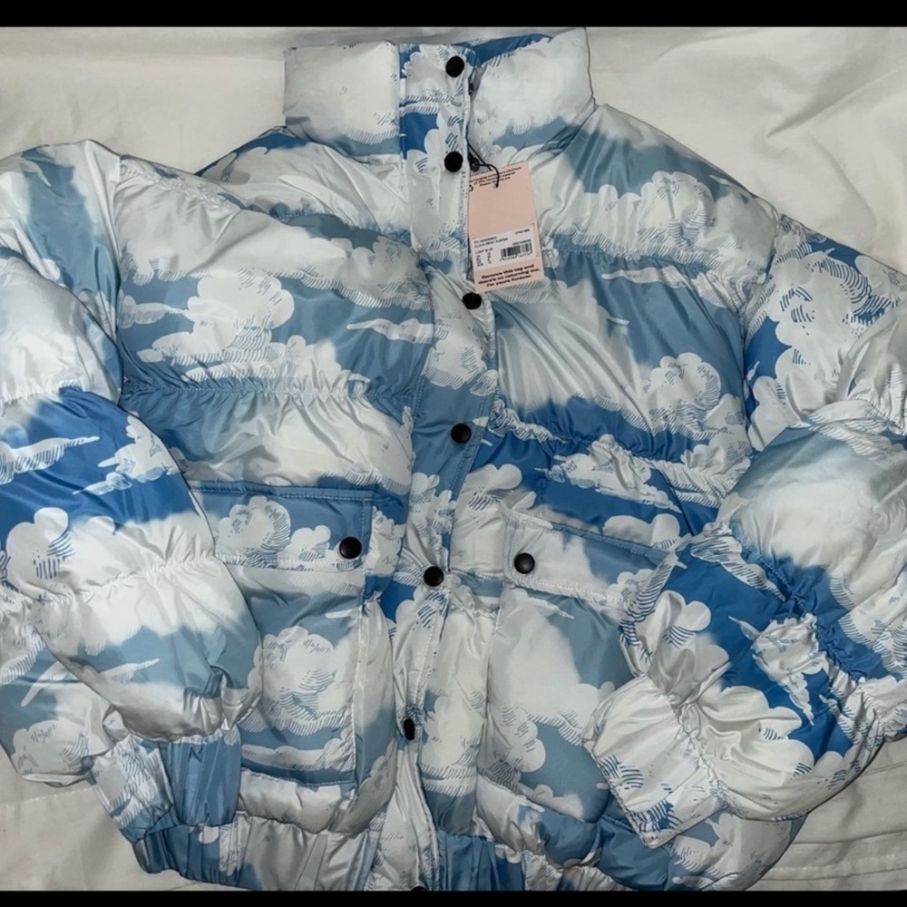 Missguided cloud print puffer jacket